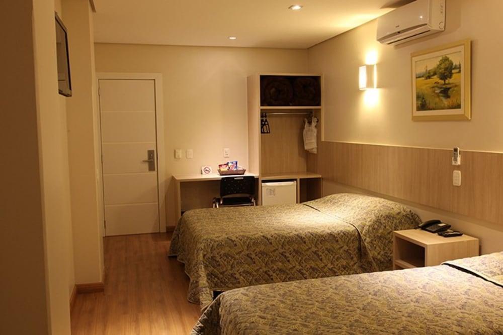 Golden Hotel Chapecó Eksteriør billede